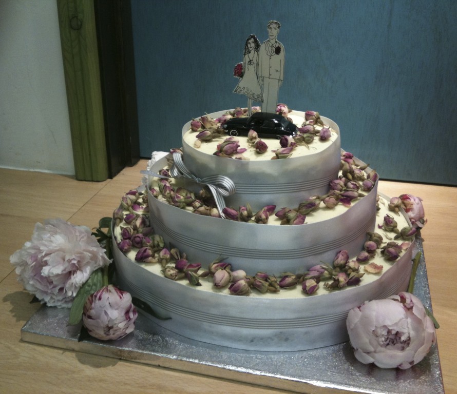 I was asked to make the wedding cake for my youngest brother 39s wedding in